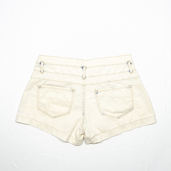 Sexy Denim womens Shorts size 9 No Boundaries jeans 3 button's - Picture 4 of 8